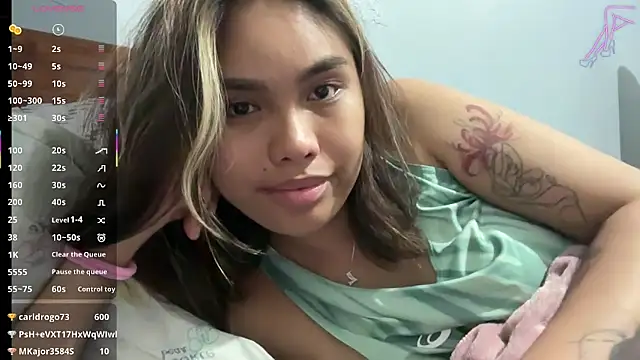 Snapshot of Griselda_beatriz3 chatting on 03/31/26, 02:17 Griselda beatriz3 online show from 03/31/26, 02:17