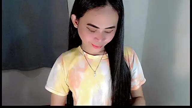 Snapshot of slutty_afina chatting on 01/07/26, 05:10 slutty afina online show from 01/07/26, 05:10