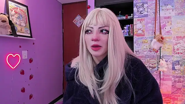 Vero Osb  online show from 10/18/25, 12:02