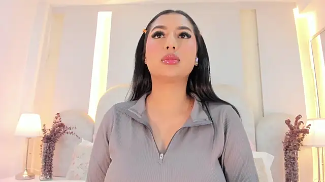 SalomeeBell online show from 10/01/25, 08:59