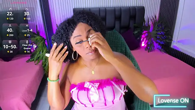 AriebonyBrooke online show from 10/20/25, 11:32