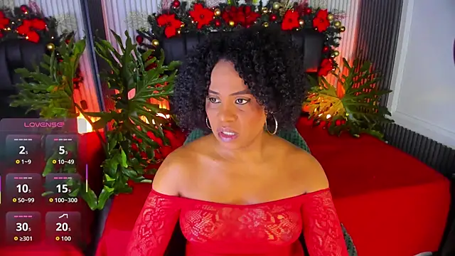 Snapshot of AriebonyBrooke chatting on 12/19/25, 12:23 AriebonyBrooke online show from 12/19/25, 12:23