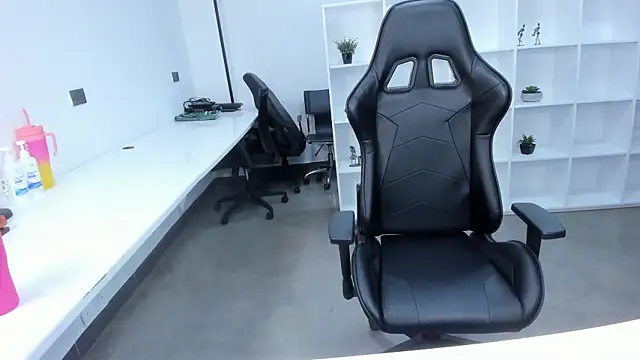 megan bigboobs  online show from 11/14/25, 10:58