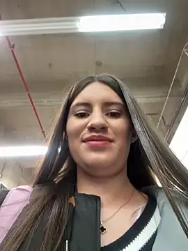 Snapshot of Isabella21_ chatting on 02/01/26, 01:26 Isabella21 online show from 02/01/26, 01:26