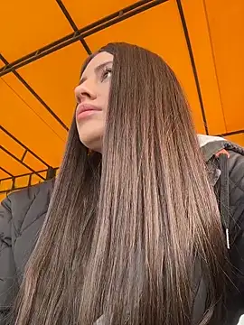 Snapshot of Isabella21_ chatting on 02/17/26, 10:05 Isabella21 online show from 02/17/26, 10:05