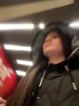 Snapshot of Isabella21_ chatting on 03/01/26, 12:34 Isabella21 online show from 03/01/26, 12:34