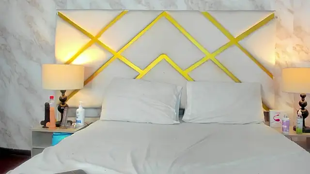 Snapshot of LorenBeiker- chatting on 03/10/26, 11:48 LorenBeiker- online show from 03/10/26, 11:48