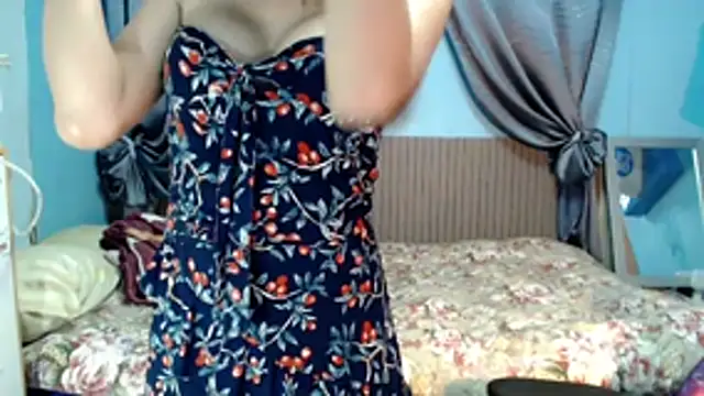 Snapshot of SelenaCinder chatting on 12/04/25, 06:16 SelenaCinder online show from 12/04/25, 06:16