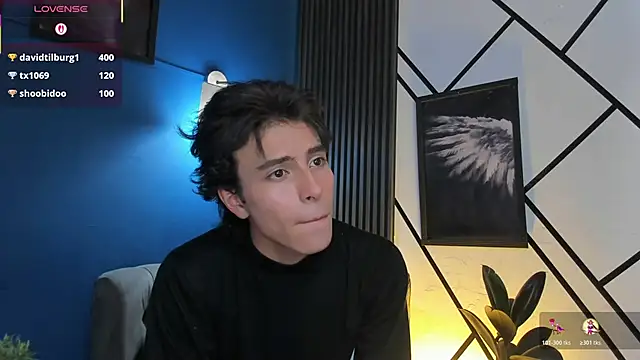 Christopher 77 online show from 11/11/25, 07:08