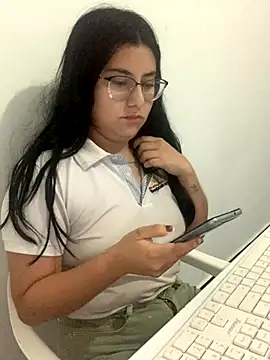 Velma star online show from 10/06/25, 10:45