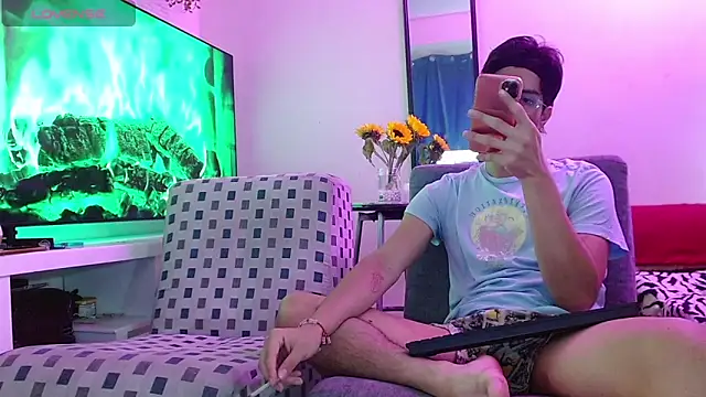 Dylann west online show from 02/13/26, 09:44