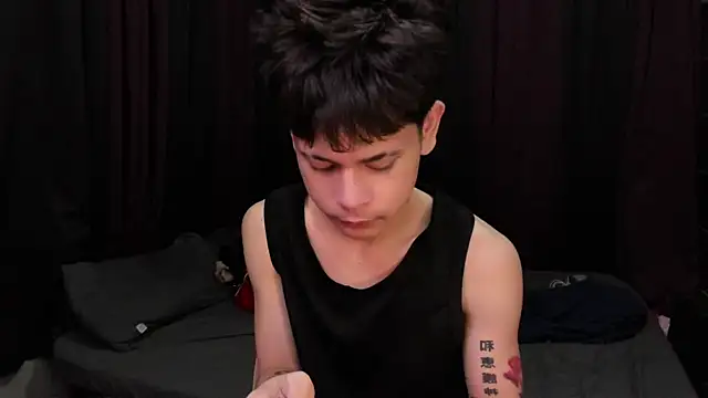 Snapshot of hotfreshdior chatting on 02/02/26, 05:00 hotfreshdior online show from 02/02/26, 05:00