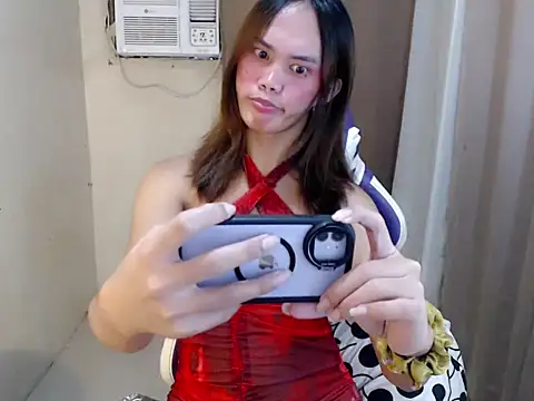 Snapshot of Ur_Goddes_Barbie chatting on 06/14/26, 02:24 Ur Goddes Barbie online show from 06/14/26, 02:24