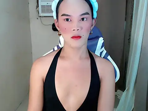 Snapshot of Ur_Goddes_Barbie chatting on 07/10/26, 08:11 Ur Goddes Barbie online show from 07/10/26, 08:11