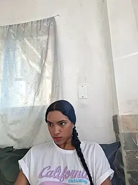 Snapshot of Cataleya_ja chatting on 10/30/25, 11:55 Cataleya ja online show from 10/30/25, 11:55