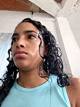 Snapshot of Cataleya_ja chatting on 11/03/25, 01:56 Cataleya ja online show from 11/03/25, 01:56