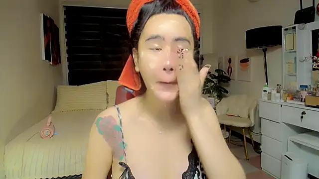 XhotcockcumXts online show from 05/07/26, 02:17