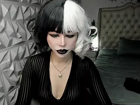 janecomander online show from 06/06/26, 09:03