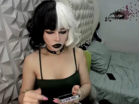 janecomander online show from 06/13/26, 07:28