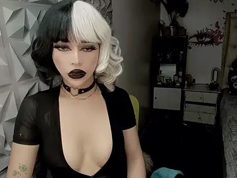 janecomander online show from 06/17/26, 06:27