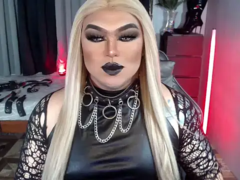 Snapshot of michellevixen922 chatting on 09/09/25, 06:35 michellevixen922 online show from 09/09/25, 06:35