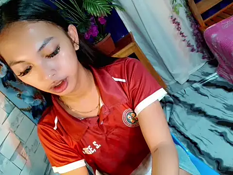 Simi Ipit online show from 06/15/26, 07:16