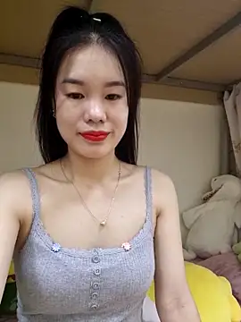 Baby-ladytits2025 online show from 09/18/25, 03:36