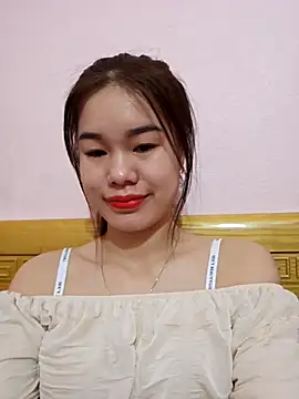 Baby-ladytits2025 online show from 11/04/25, 02:54