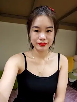 Baby-ladytits2025 online show from 12/04/25, 02:43