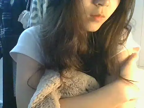 Snapshot of Linzly chatting on 09/17/25, 04:41 Linzly online show from 09/17/25, 04:41