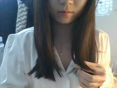 Snapshot of Linzly chatting on 01/11/26, 09:14 Linzly online show from 01/11/26, 09:14