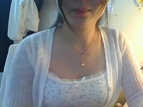 Snapshot of Linzly chatting on 03/01/26, 02:35 Linzly online show from 03/01/26, 02:35