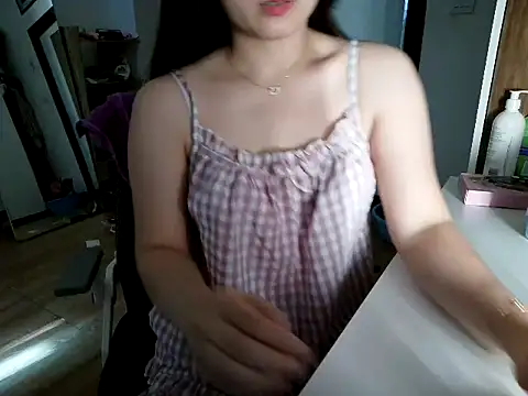Linzly online show from 05/21/26, 09:27
