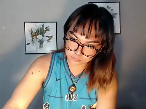 Snapshot of Asianblk_barbiedoll chatting on 06/23/26, 12:41 Asianblk barbiedoll online show from 06/23/26, 12:41