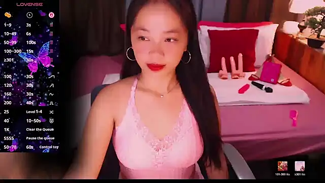Snapshot of sexystela chatting on 06/07/26, 08:56 sexystela online show from 06/07/26, 08:56