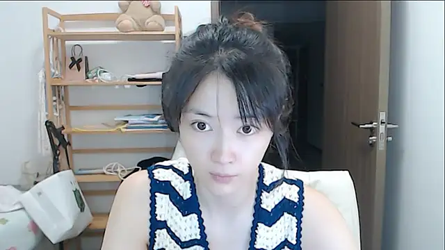 Snapshot of Mimi-cnbaby chatting on 06/24/26, 12:48 Mimi-cnbaby online show from 06/24/26, 12:48