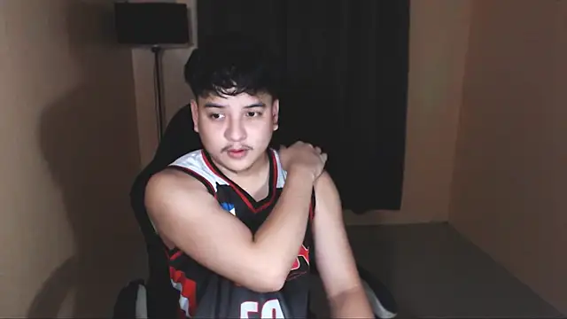 Snapshot of Prince_Killian chatting on 10/06/25, 10:34 Prince Killian online show from 10/06/25, 10:34