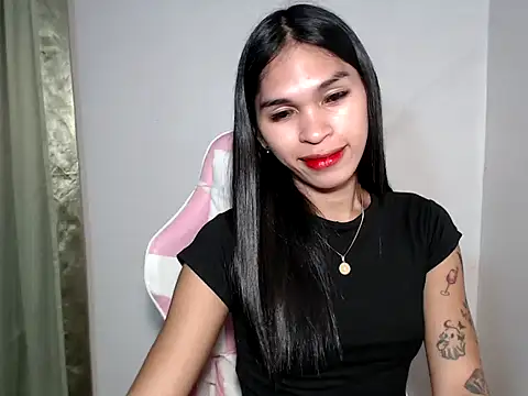 sexloverxxz online show from 11/03/25, 08:37