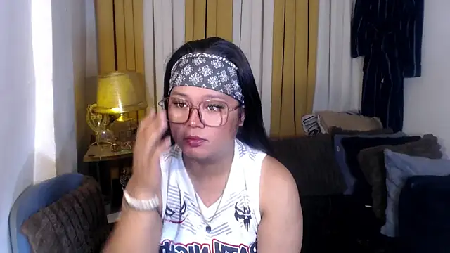 YourSweet-mich online show from 05/24/26, 03:00