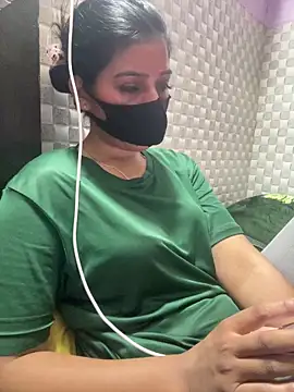Hot Jaanvi  online show from 04/28/26, 03:44