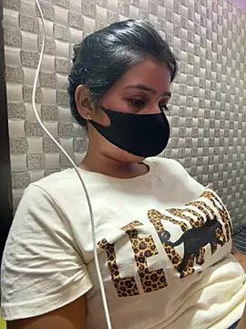 Snapshot of Hot_Jaanvi_ chatting on 05/30/26, 05:32 Hot Jaanvi online show from 05/30/26, 05:32