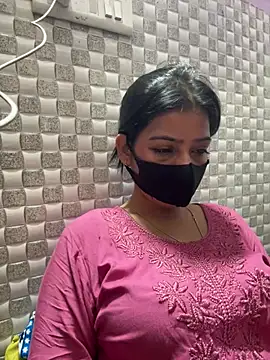 Snapshot of Hot_Jaanvi_ chatting on 06/23/26, 07:06 Hot Jaanvi online show from 06/23/26, 07:06