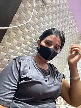 Snapshot of Hot_Jaanvi_ chatting on 06/26/26, 07:18 Hot Jaanvi online show from 06/26/26, 07:18
