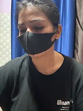 Snapshot of Hot_Jaanvi_ chatting on 07/01/26, 04:36 Hot Jaanvi online show from 07/01/26, 04:36