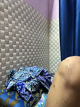 Snapshot of Hot_Jaanvi_ chatting on 07/12/26, 04:09 Hot Jaanvi online show from 07/12/26, 04:09