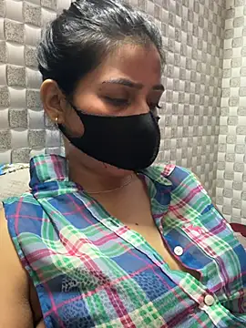 Snapshot of Hot_Jaanvi_ chatting on 07/20/26, 10:39 Hot Jaanvi online show from 07/20/26, 10:39