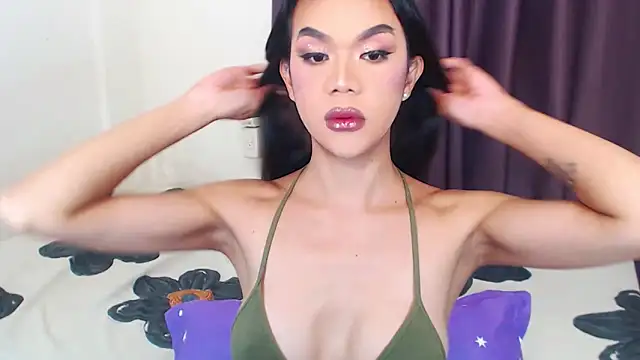 Snapshot of SeductiveCelina chatting on 09/28/25, 04:01 SeductiveCelina online show from 09/28/25, 04:01