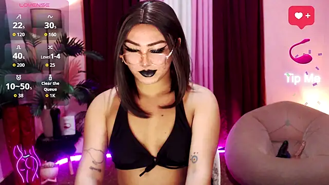 Unique Maya online show from 09/15/25, 06:57