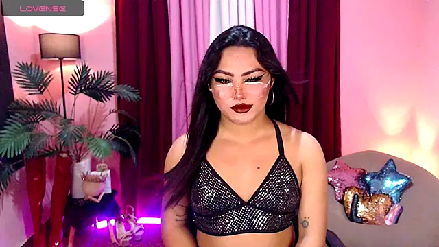 Unique Maya online show from 10/17/25, 07:44