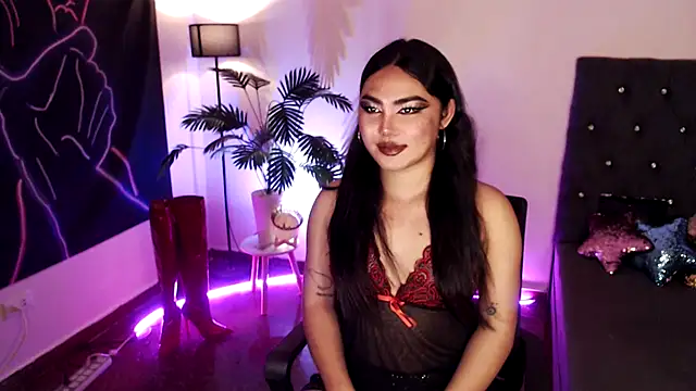 Snapshot of Unique_Maya chatting on 02/24/26, 05:22 Unique Maya online show from 02/24/26, 05:22